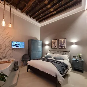 apt-erbe12-loftpark.hotelitalianriviera.com/